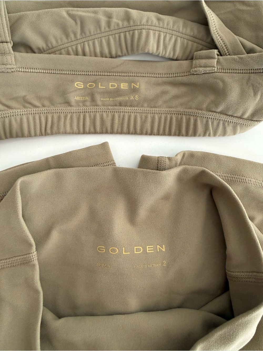 3 Piece ARITZIA Butter Golden Workout Set - Picture 2 of 4